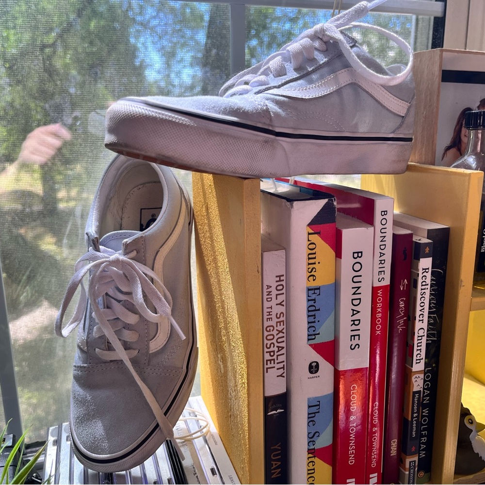 VANS! Baby blue women’s size 7